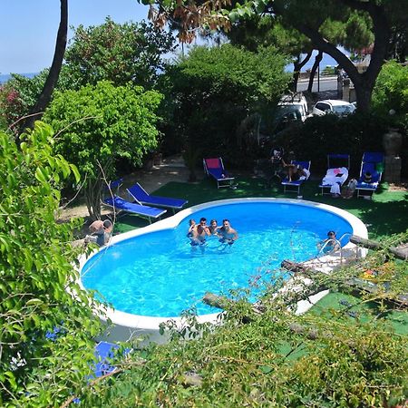 Albergo Italia - Beach Hotel Casamicciola Terme Extérieur photo